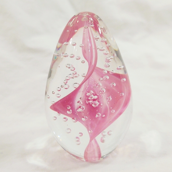 Pair of Glass Eye Studies Hand-Blown Art Glass Pink Egg Paperweights - Picture 2 of 7